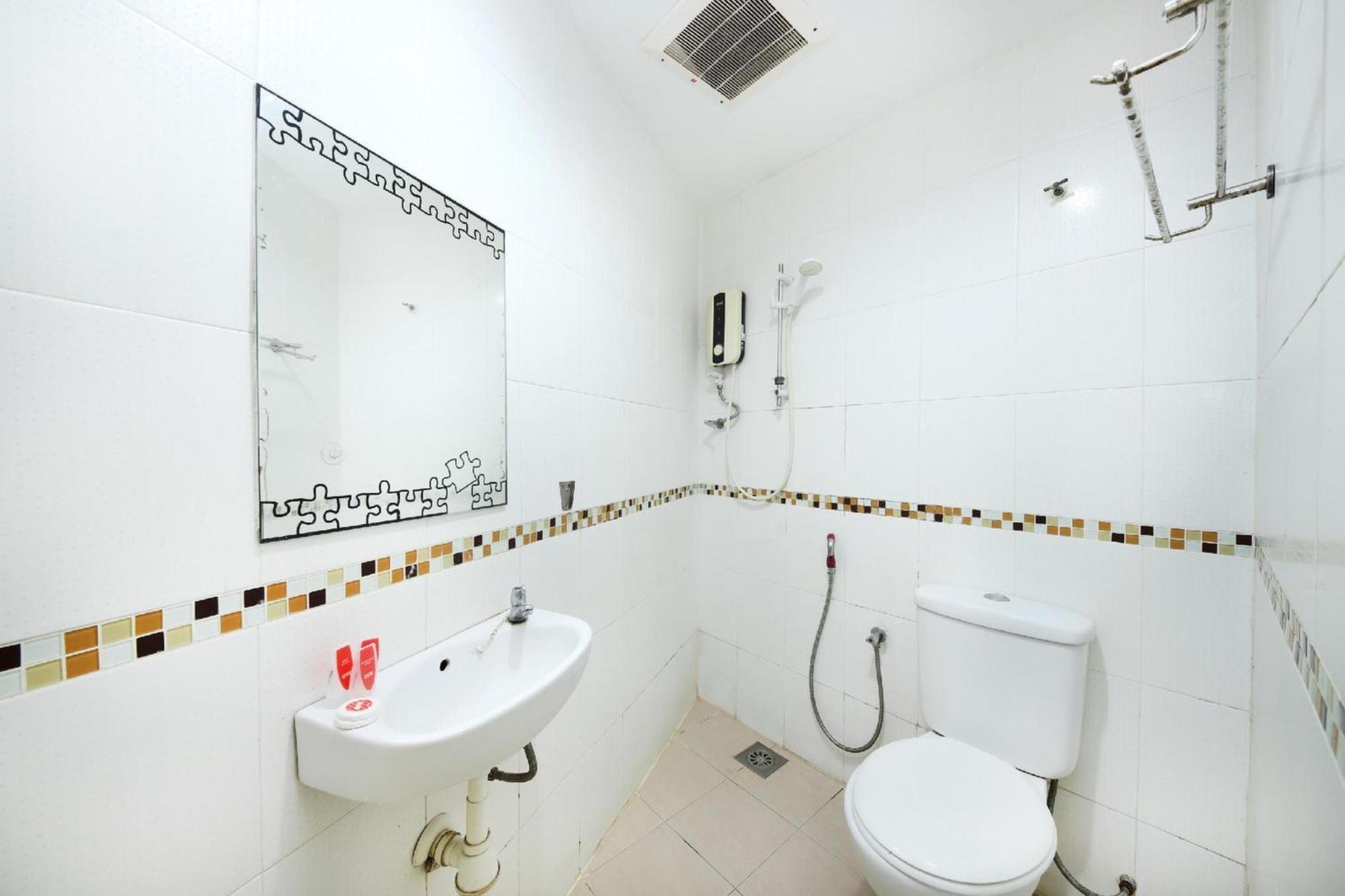 Oyo 1055 Batu Caves Star Hotel מראה חיצוני תמונה