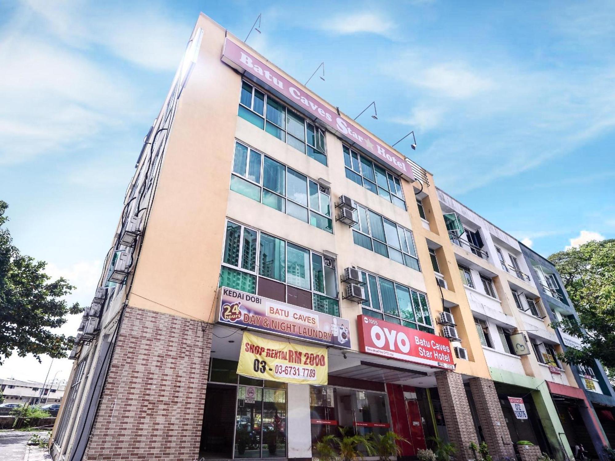 Oyo 1055 Batu Caves Star Hotel מראה חיצוני תמונה